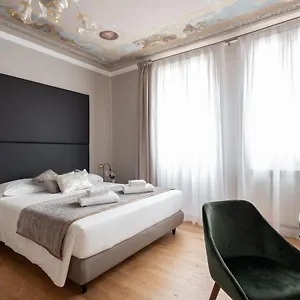 Herion ** Venise